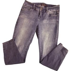 Torrid Premium Denim Jeans Blue Wash Button Fly Size 16R Straight Leg